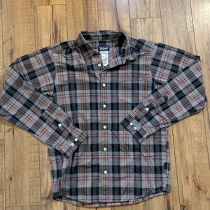 Patagonia Organic Cotton Mens S Gray Plaid Shirt Long Sleeve Button Up